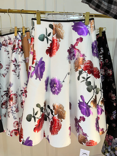 Women Floral Print Flared Skirts